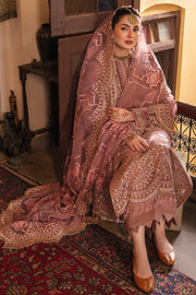 Latest Pakistani Salwar Kameez in Tea Pink Shade 2022