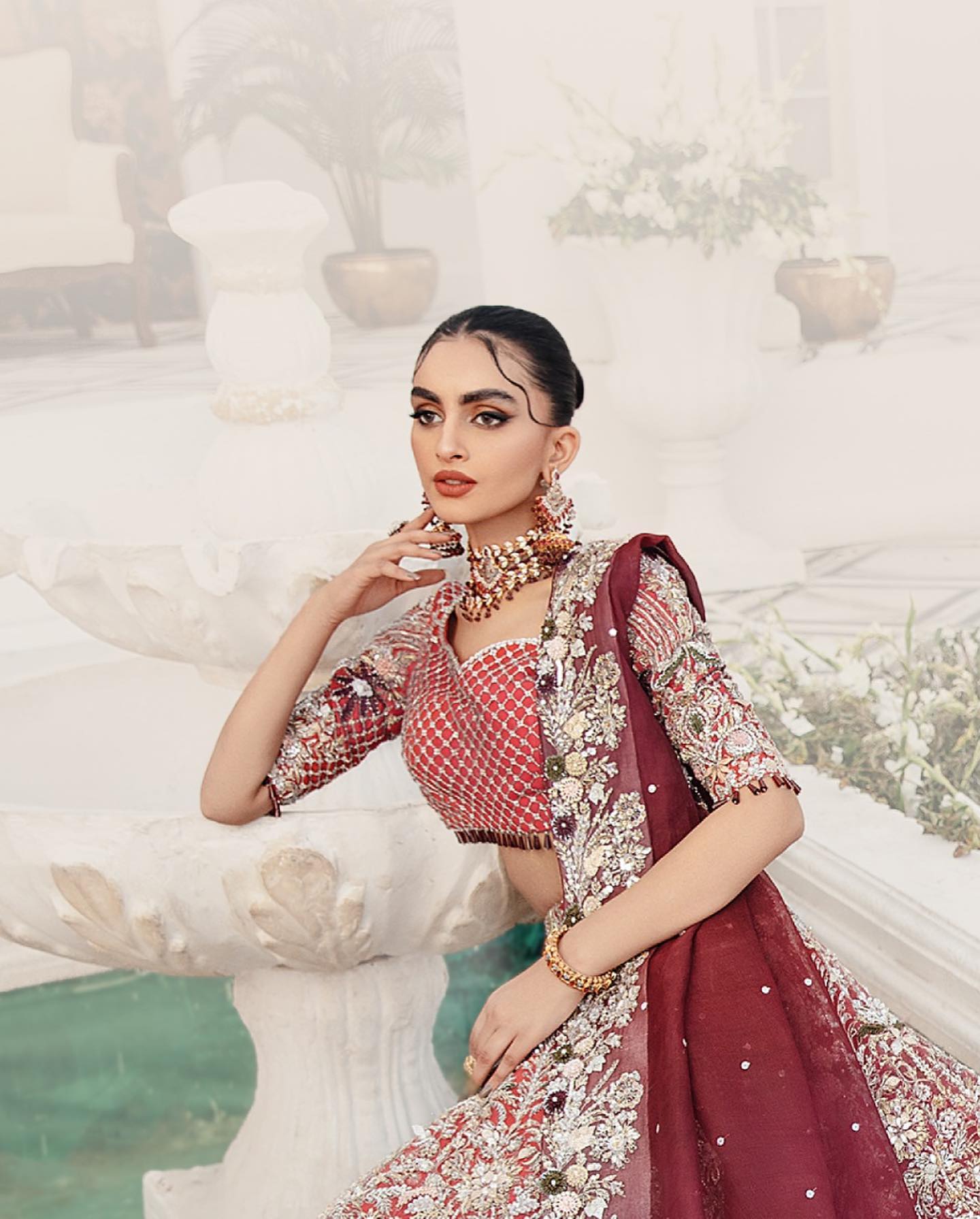 Royal Red Lehenga Choli Dupatta Pakistani Bridal Dress Online – Nameera ...