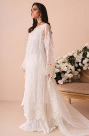 Latest White Dress Pakistani in Long Kameez Trouser Style