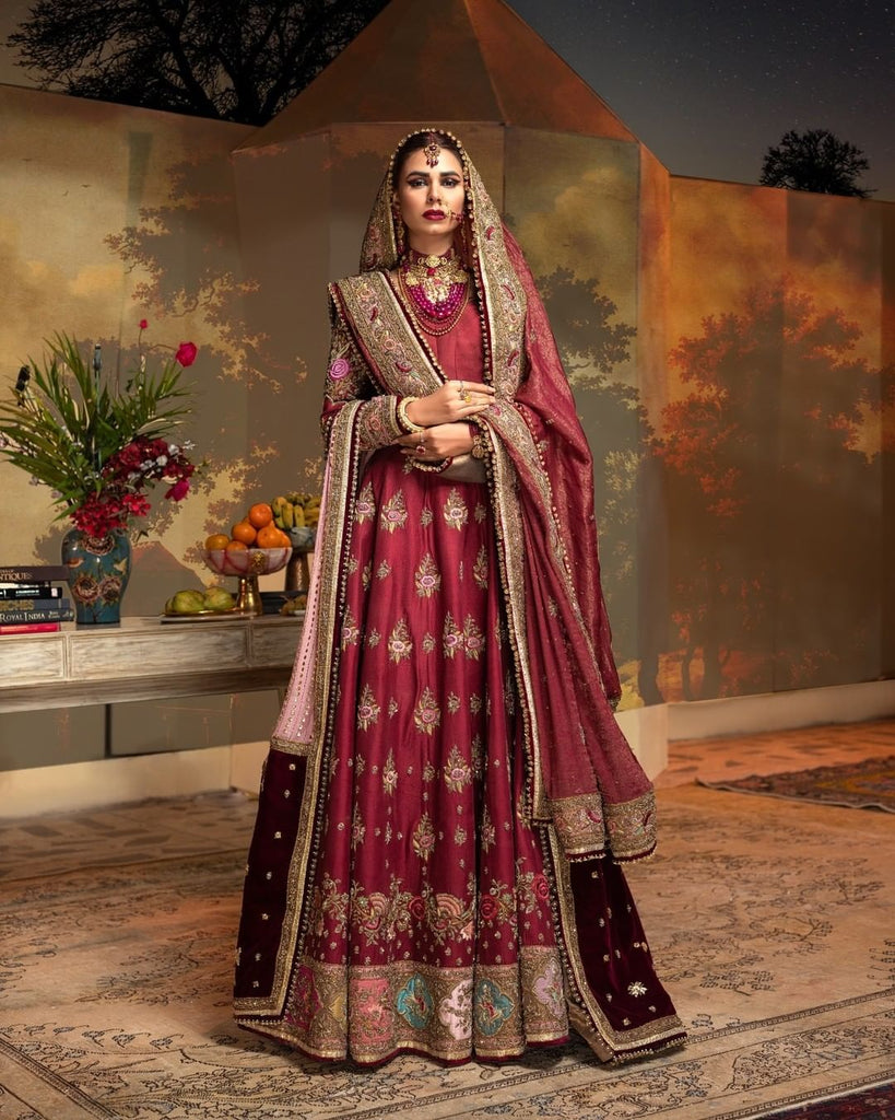 Beautiful Maroon Bridal Lehenga Choli Designs for Wedding | Designer  lehenga choli, Raw silk lehenga, Bridal lehenga choli