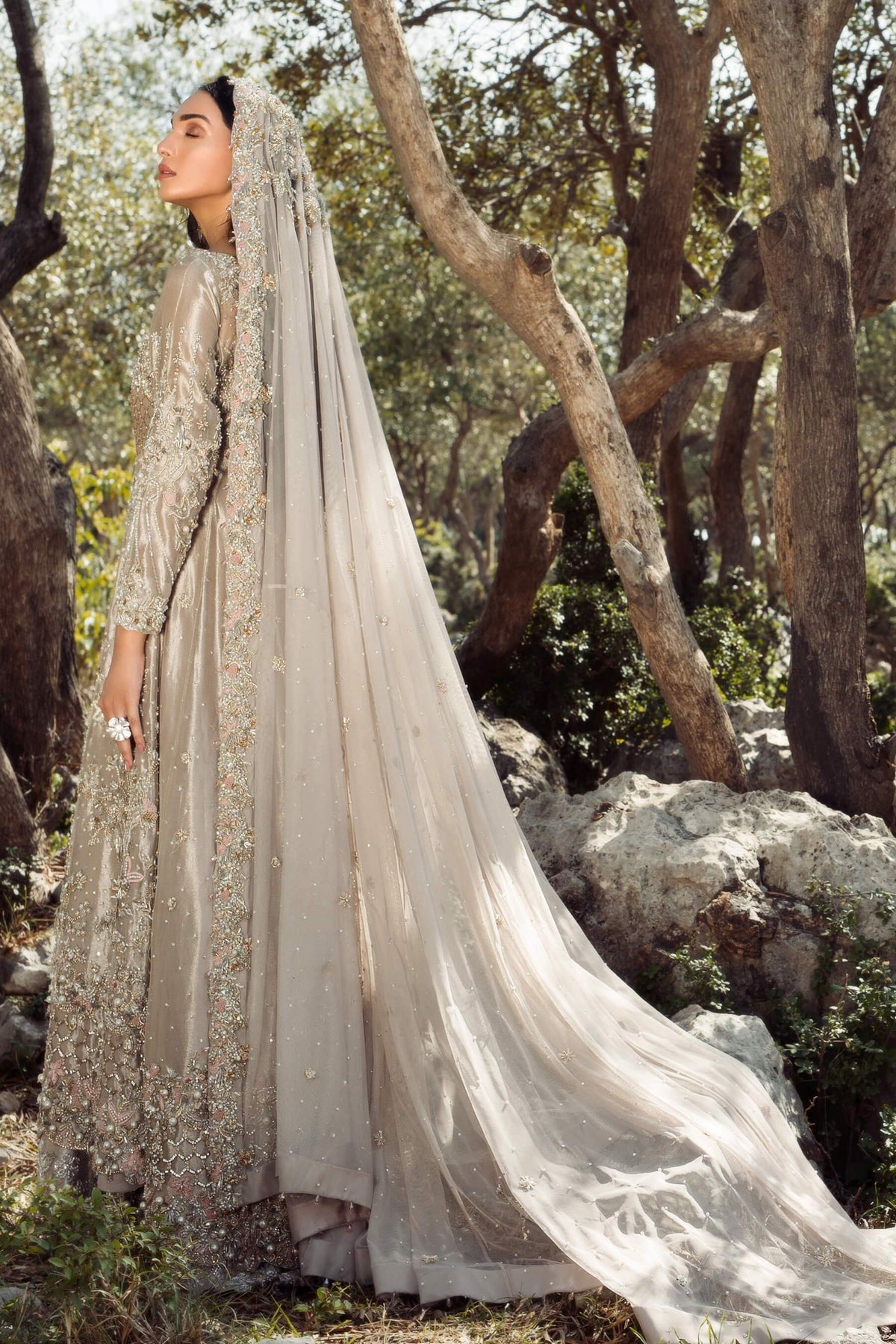 Buy Pakistani Bridal Maxi In Ivory Color Online Nameera By Farooq 9210