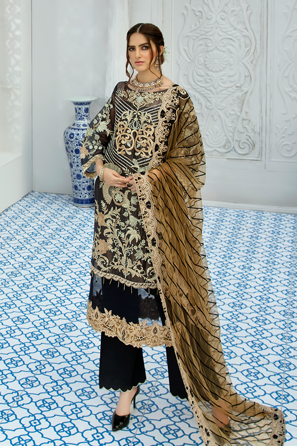 Pakistani Latest Black Collection