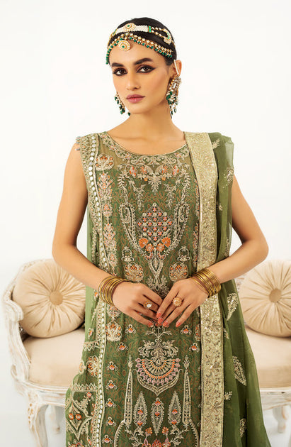 Royal Pakistani Mehndi Dress in Kameez Sharara Style – Nameera by Farooq