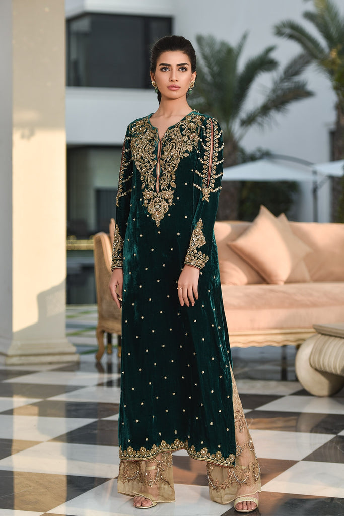 Velvet Lehenga Shirt Suit Pakistani Wedding Dresses - SMALL | Pakistani  wedding dresses, Pakistani wedding, Velvet lehenga