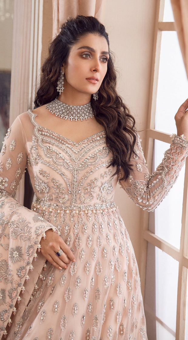 Pakistani White Gown Lehenga Dress for Bride 2022