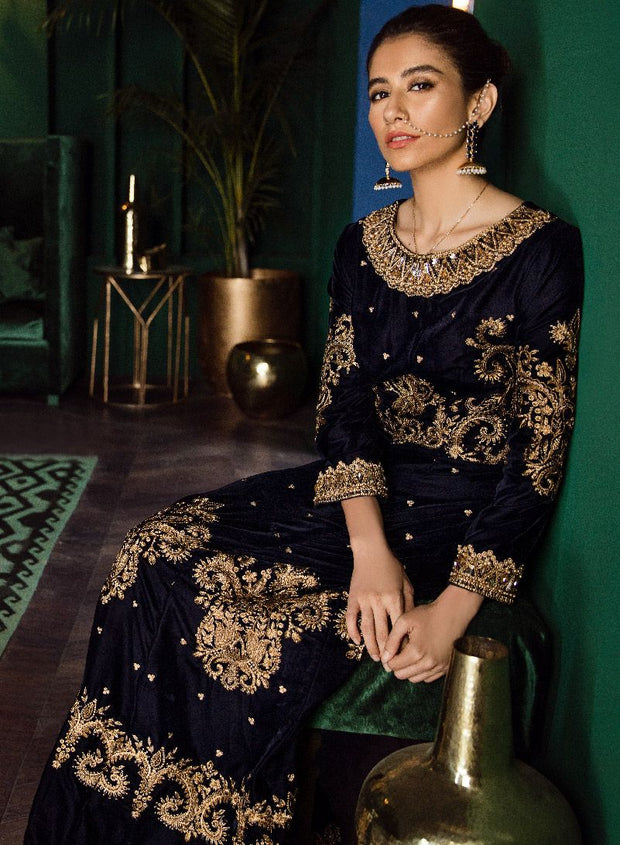 Beautiful Pakistani velvet embroidered party outfit in navy blue color 