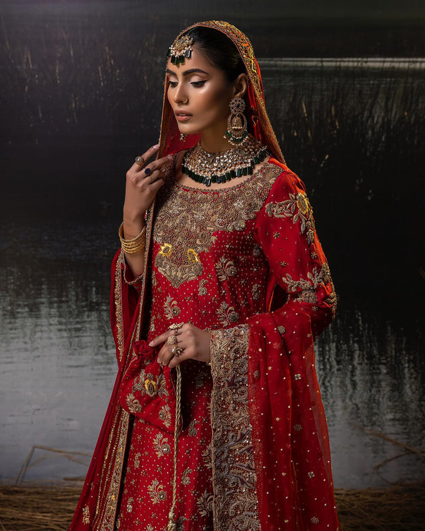 Red Bridal Dress Pakistani in Farshi Lehenga Kameez Style – Nameera by ...