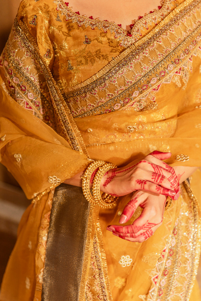 Royal Pakistani Wedding Mustard Yellow Saree Dress Online – Nameera by ...