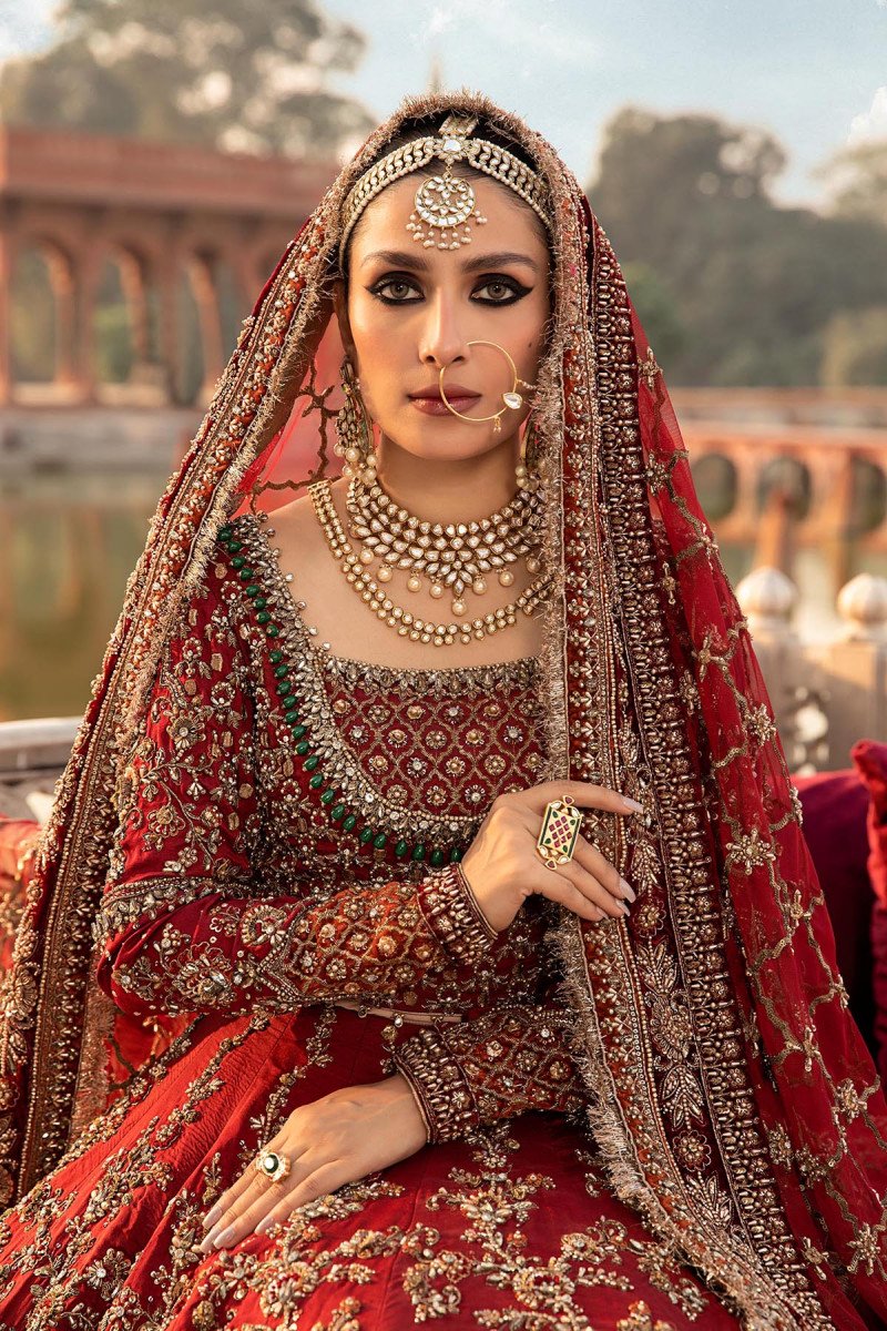 Tena Durrani Red Bridal Dress Pakistani Royal Pishwas Frock Style ...