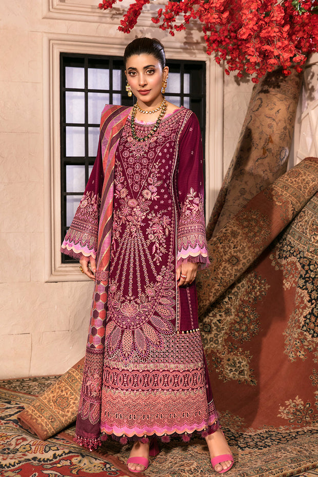 Traditional Long Kameez Salwar in Pakistani Eid Dresses